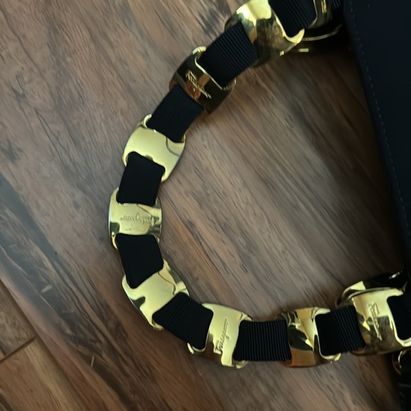 Salvatorre Ferragamo Canvas Handbag with strap - Picture 11 of 11